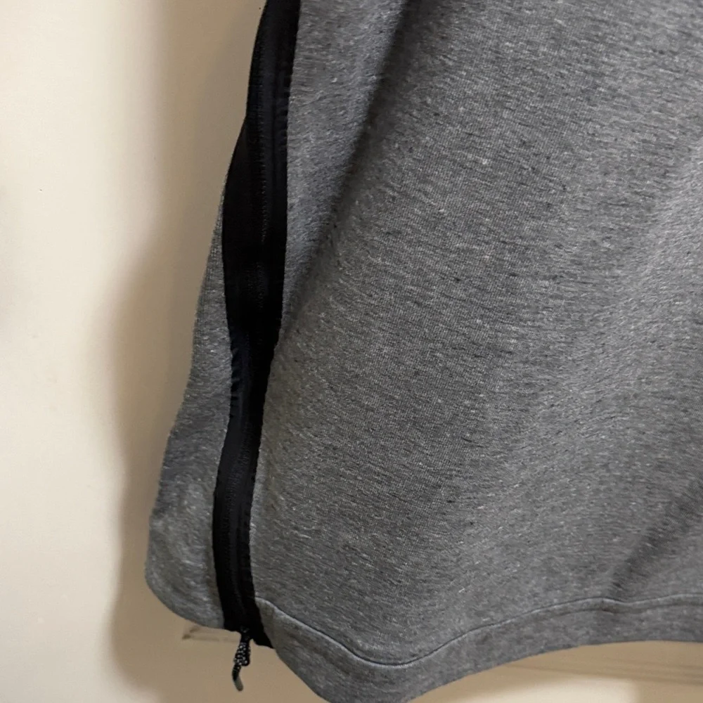 Nike Grey Hooded Sweatshirt with Red Logo Tag - Picture 3 of 8